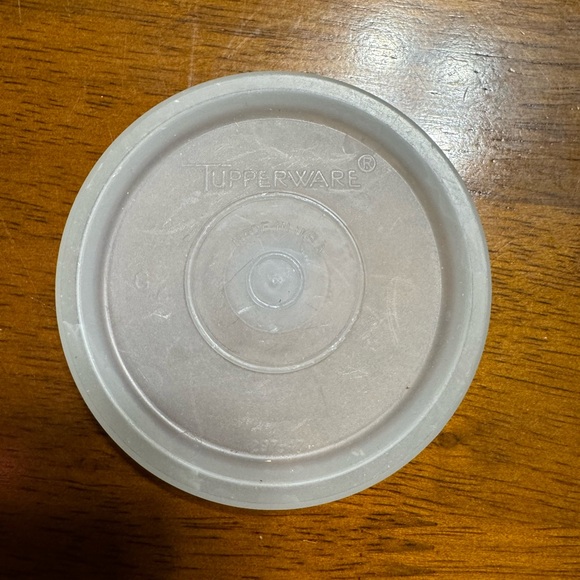 Tupperware - Picture 9 of 9